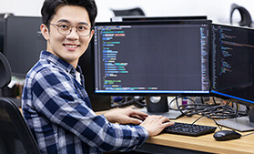 高中畢業(yè)換種思路選未來(lái) 長(zhǎng)沙新華電腦學(xué)院計(jì)算機(jī)軟件技術(shù)開(kāi)發(fā)專業(yè)